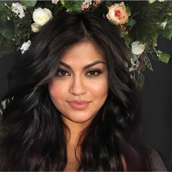 Follow Me on IG MAMACHICKY_ - Picture 2 of 2